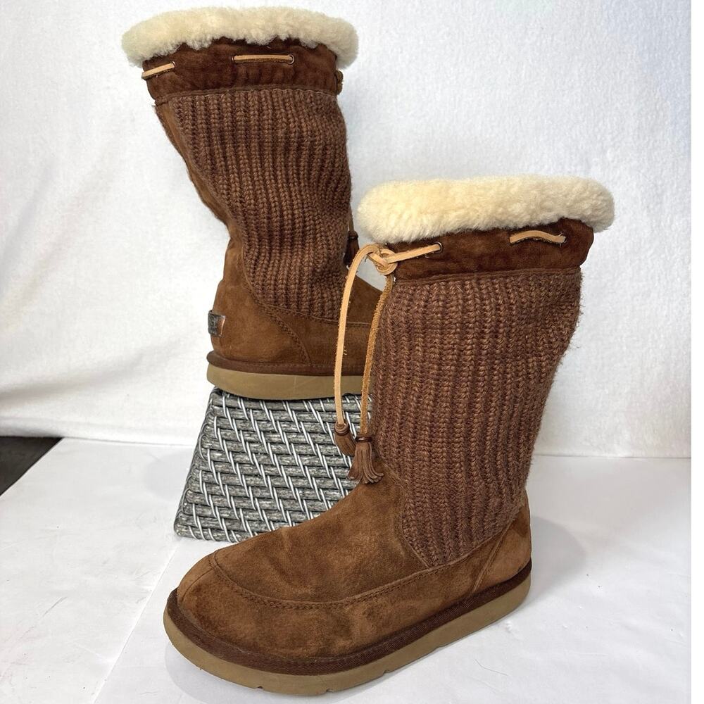 UGG Suburb Knit Sheepskin Boots Size 8 Chestnut Brown Tassel 5124